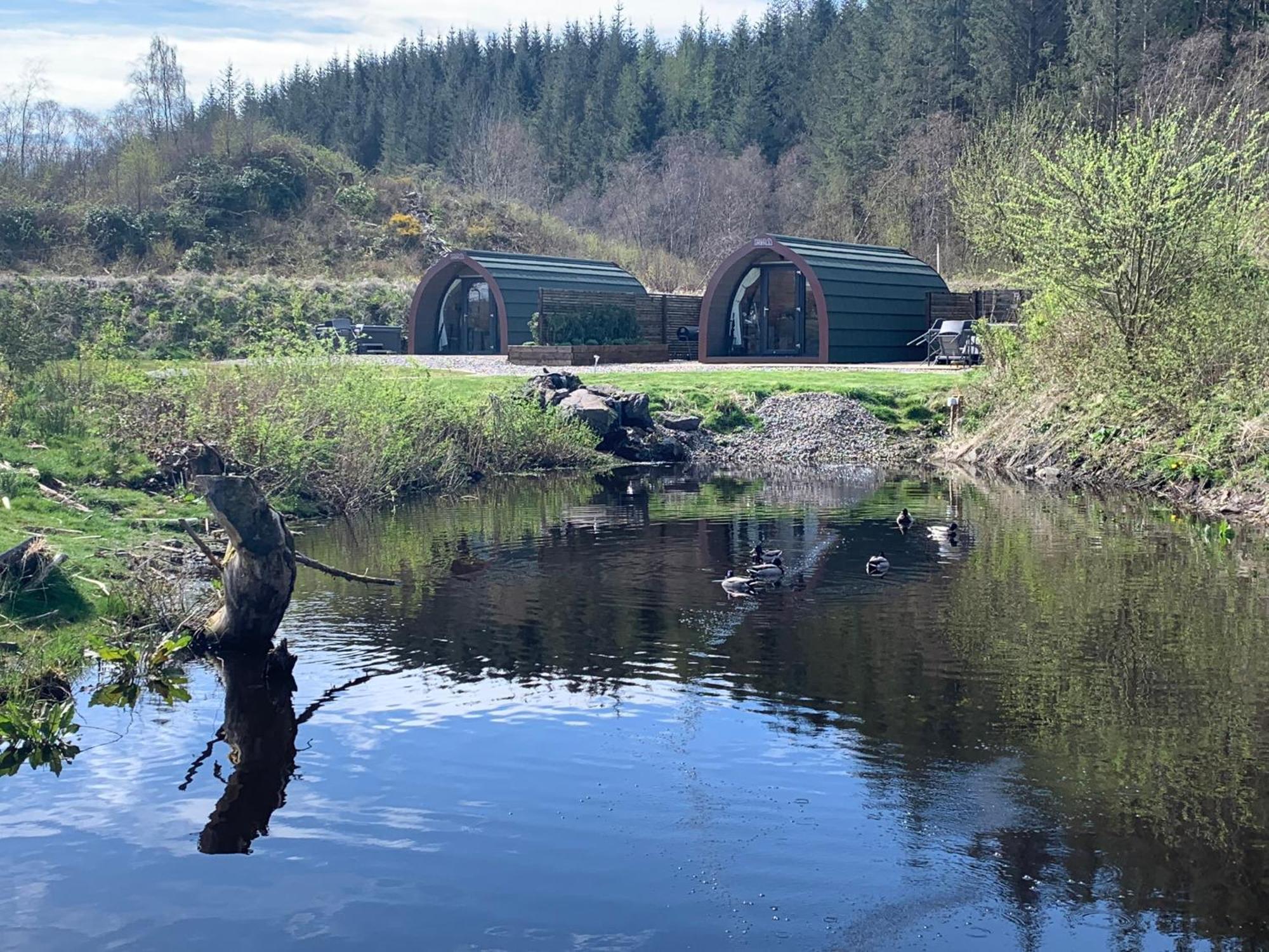 Red Squirrel Pod With Hot Tub Villa Oban Bagian luar foto